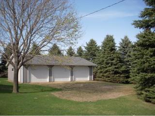 8599 160th St, Hastings, MN 55033-9521