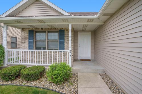 2014 Carina Cir, Goshen, IN 46526-6912