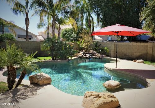 4403 Villa Linda Dr, Glendale, AZ 85310-5122