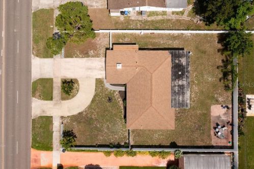 6452 9th Ave, Saint Petersburg, FL 33710-6214