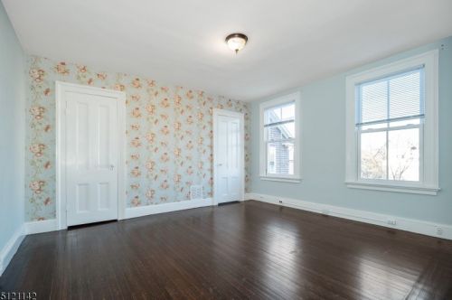17 Hill St, Morristown NJ  07960-5328 exterior