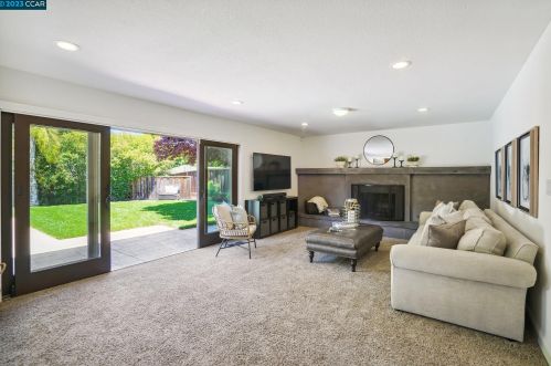 809 Contada Cir, Danville CA  94526-3535 exterior