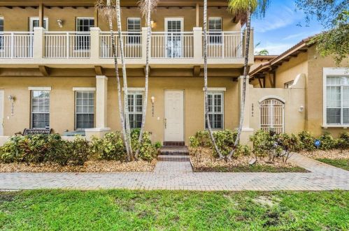 2409 7th St, Boynton Beach, FL 33426-8783