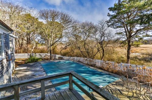 360 Windjammer Ln, Eastham MA  02642-3436 exterior