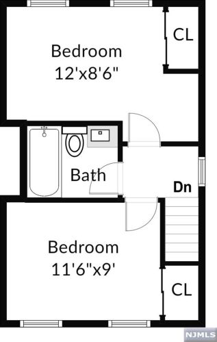 3104 Summit Ave, Union City NJ  07087-2415 exterior