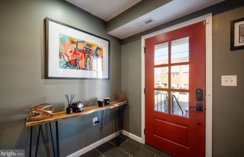 5123 D St, Washington, DC 20019-6122