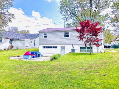 529 Howard St, Clinton County OH  45169-1126 exterior