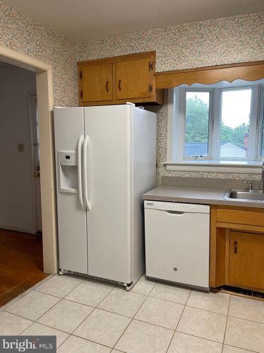 6235 Kilmer Ct, Falls Church VA  22044-1822 exterior