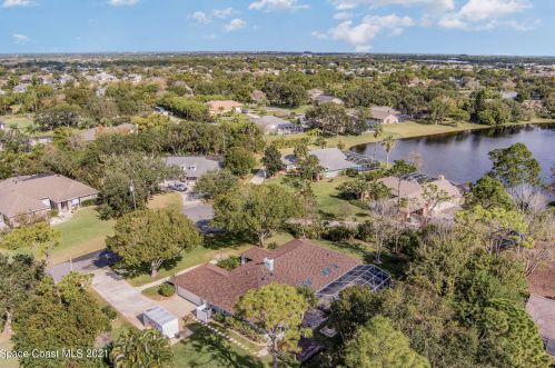 3665 Eagle Way, Melbourne, FL 32934-8578