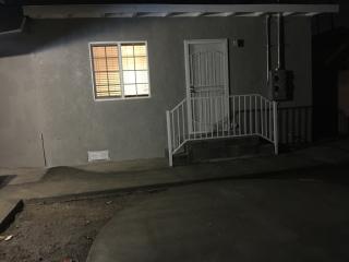 5010 3rd Ave, Los Angeles CA  90043-1925 exterior