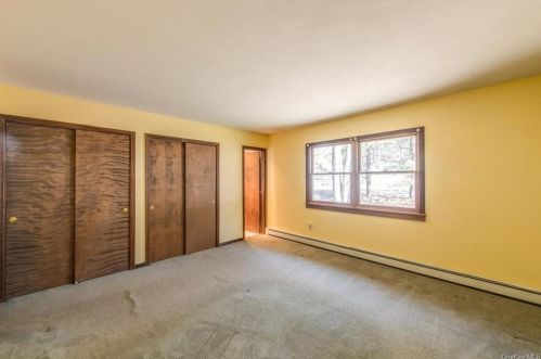 104 Still Rd, Poughquag NY  12570-5045 exterior