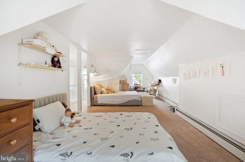 17 Lexington Ave, Camden NJ  08109-2013 exterior