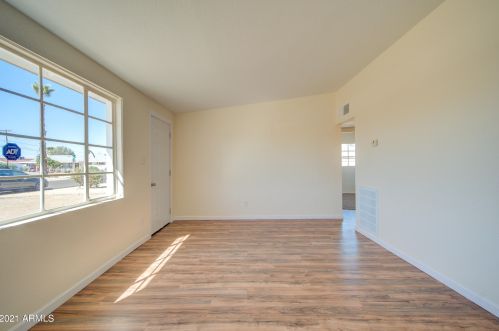 11429 113 Dr, Youngtown AZ  85363-1311 exterior