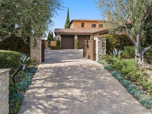 47 Echo Gln, Irvine CA  92603-0421 exterior