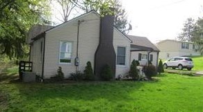 224 King Ave, New Castle, PA 16101-1217