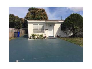 811 69th Ave, Hollywood FL  33024-7423 exterior