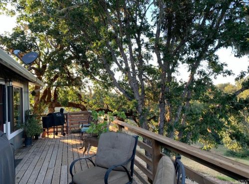 18801 Shafer Ranch Rd, Willits CA  95490-9642 exterior