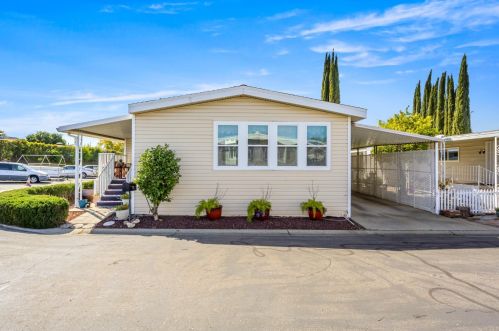 77232 Lauppe Ln, Citrus Heights, CA 95621-2037