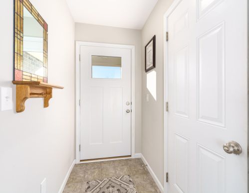 1792 Quarry Oaks Dr, Florence KY  41042-5700 exterior