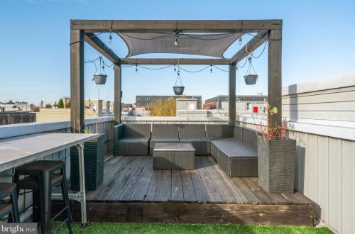 2405 Coral St, Philadelphia PA  19125-1608 exterior