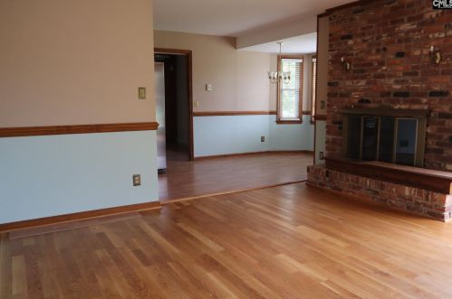 211 Laurel Mdw Dr, Cayce-West Columbia SC  29169-2311 exterior