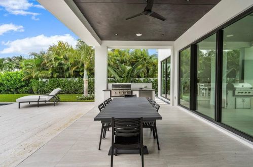 255 22nd St, Delray Beach FL  33444-4223 exterior