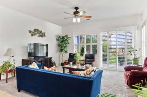 6608 Montagna Dr, Bakersfield CA  93306-7658 exterior