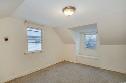 913 Merillon Ave, Westbury NY  11590-6112 exterior