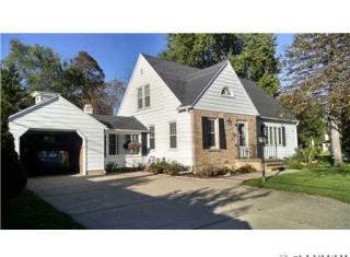 317 6th Ave, Stanley, WI 54768-1109