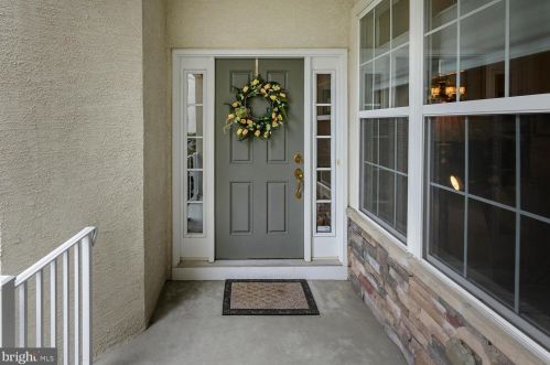 66 Wharton Dr, Glen Mills PA  19342-9522 exterior