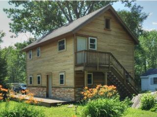 118 Rail Rd, Colchester, VT 05446-6667