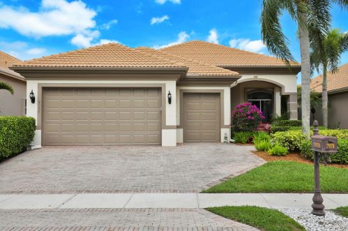 7970 Sandhill Ct, West Palm Beach, FL 33412-3104