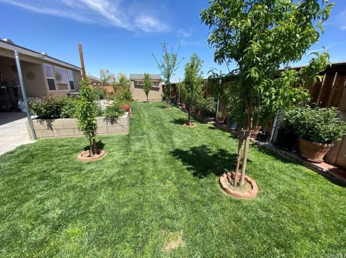 15871 Green Acres Ct, Victorville, CA 92394-6757