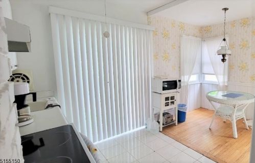 11 Mary Ln, Fanwood NJ  07023-1008 exterior