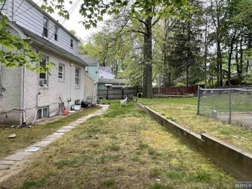 99 Garden St, Dumont NJ  07628-3119 exterior