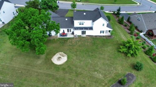 102 Allegheny Ln, Carlisle PA  17013-9103 exterior