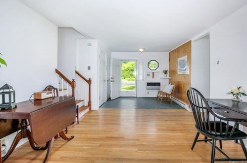 605 Madison Ct, Yorktown Hgts, NY 10598-3722