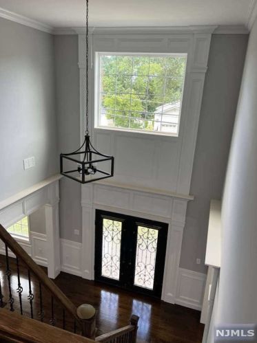 24 Tenney Ave, River Edge NJ  07661-2429 exterior