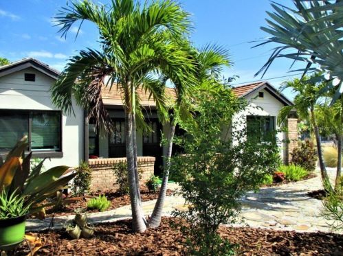 111 126th Ave, Saint Petersburg, FL 33706-5007
