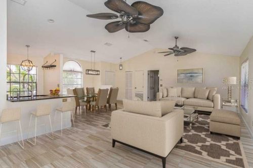 52 Rosedown Blvd, De Bary, FL 32713-4120