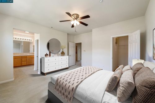 4255 Fitzwilliam St, Pleasanton CA 94568-4573 exterior