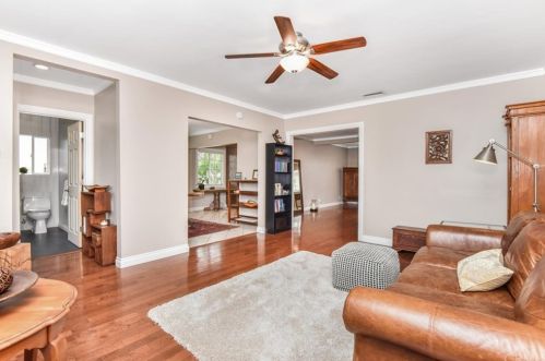 6003 Eckleson St, Lakewood CA  90713-1910 exterior