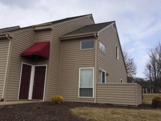 1305 Bradley Dr, Harrisonburg VA  22801-5241 exterior