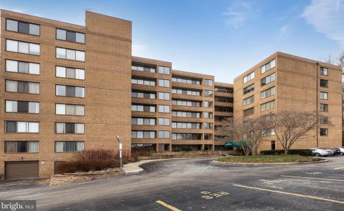 19 Rock Hill Rd, Cynwyd, PA 19004-2046