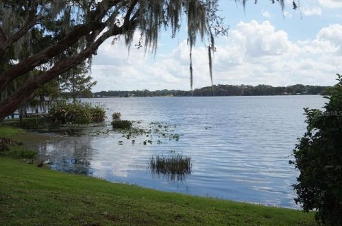 632 Desoto Dr, Casselberry, FL 32707-5755