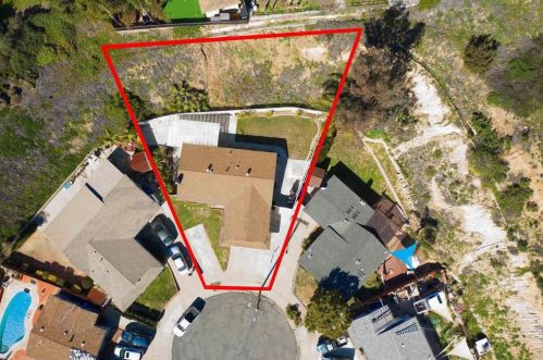 4664 Chateau Ct, San Diego, CA 92117-3001