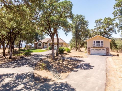 9981 Spring Valley Rd, Potter Valley, CA 95469-9713