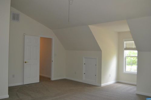 34 Marwood Dr, Bybee VA  22963-2814 exterior