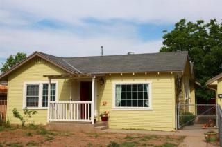 1051 8th St, Fresno, CA 93702-1220