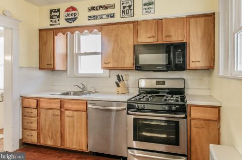 133 Mill Rd, Norristown PA  19401-1816 exterior
